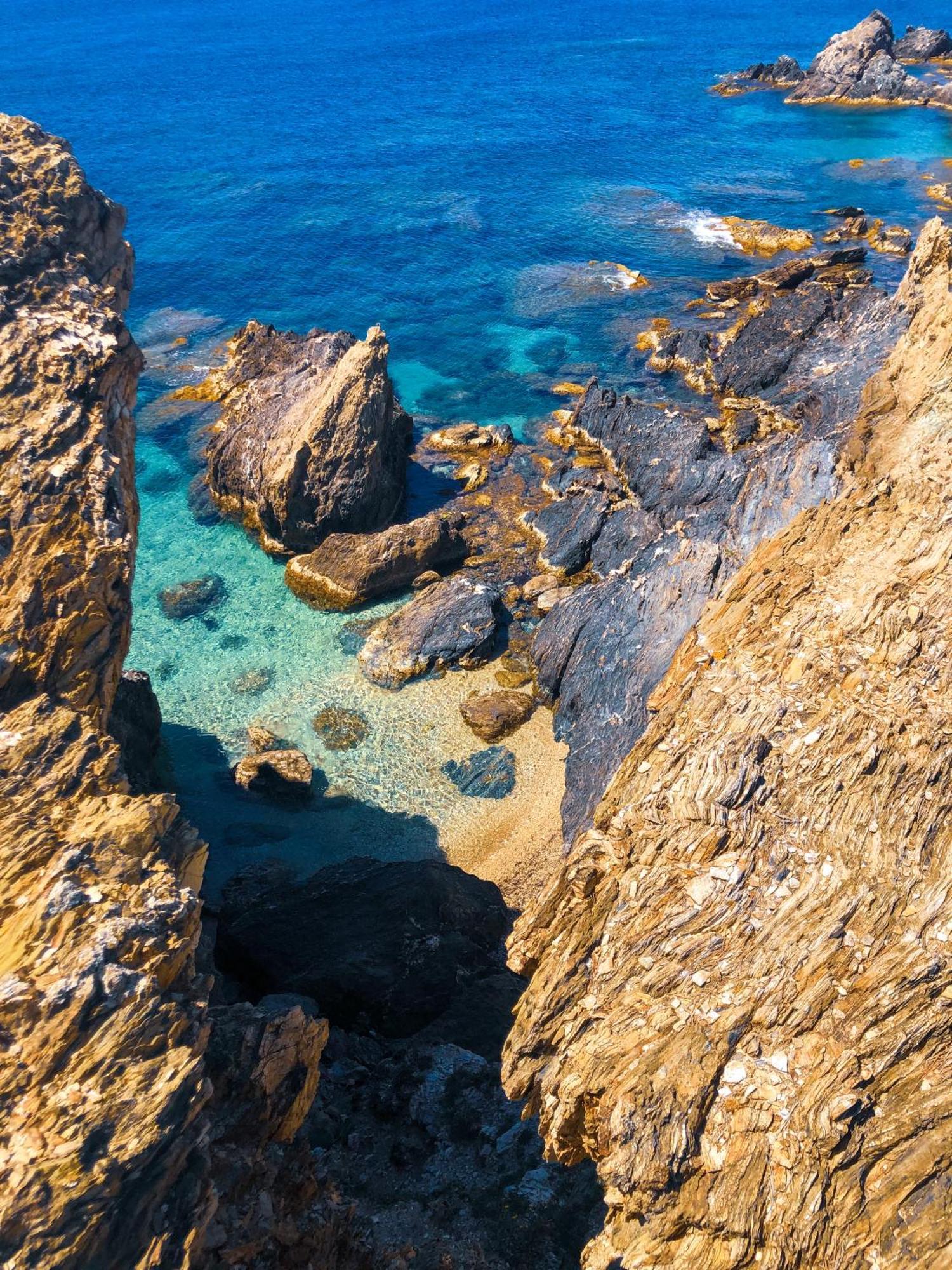 T2 Avec Terrasse & Parking A 5 Min Du Centre, 10 Min Des Plages Hyères Екстериор снимка